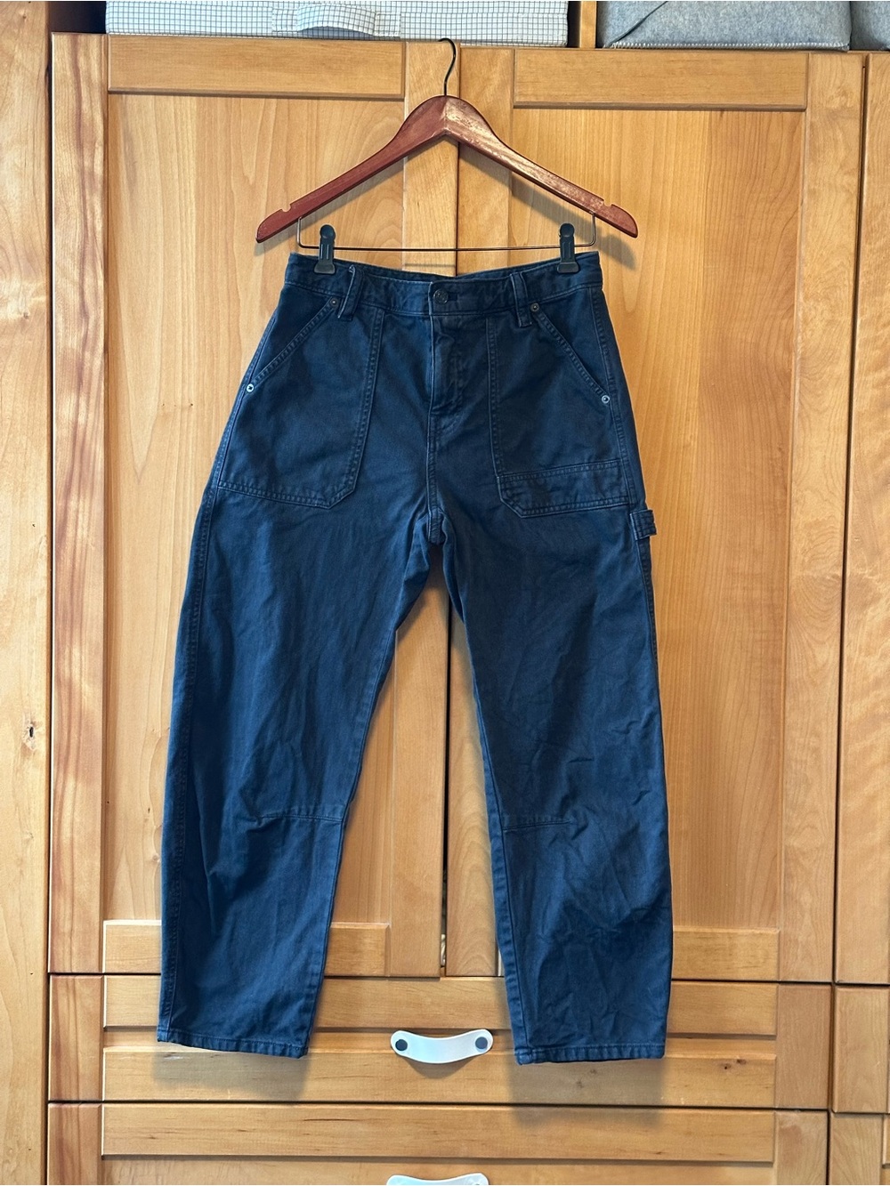 Gap Mid Rise Barrel Utility Ankle Pant - Black